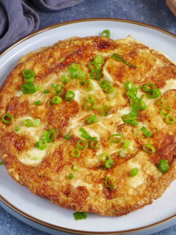 tofu omelet on a plate.
